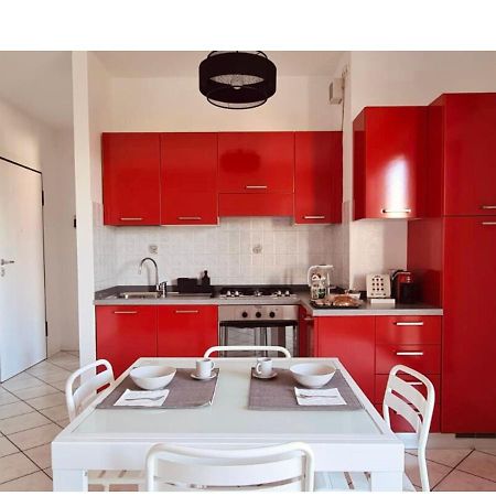Olga & Gio - Vicino Al Centro Di Cesena Appartement Buitenkant foto